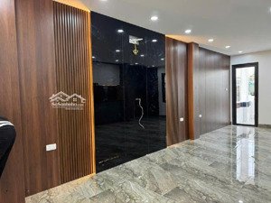 bán gấp: nhà 7 tầng long biên 73m² mt 6m, gara ô tô, thang máy gần cổ linh, aeon mall 15.5 tỷ