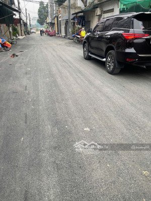 bán đất vạn phúc đường tố hữu lô góc 2 mặt thoáng ô tô vào nhà dt 39m2 mt 4.5m giá nhỉnh 9 tỷ