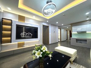 chính chủ cần bán căn ch vinata tower, 112m2, 3pn + 2wc, đẹp, nhiều tiện ích full nội thất!!