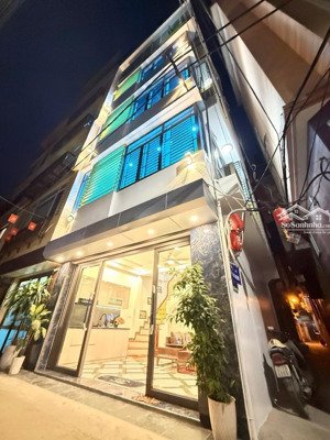 lô góc 2 mặt tiền, ba gác tránh thông tứ tung, dt 48m2*5t, mt 5,6m, gần phố, chỉ 11,5 tỷ (tcl)