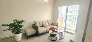 bán căn hộ hoàng quân tòa a1 căn góc 2pn, dt 48,3m2 , view biển, để lại nội thất, giá 1ty950tr