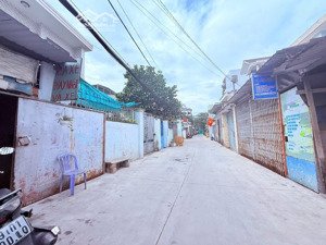 giá tốt 101.3m2 thổ cư, kd buôn bán nhỏ ngon, nhà cấp 4, vuông vức hệ số xây cao