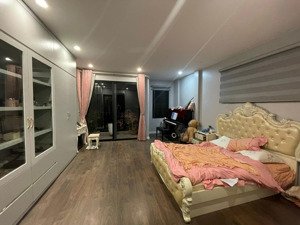 (chính chủ) nhà ngõ 157 pháo đài láng - lô góc mặt tiền quyền lực - 10m ô tô tránh