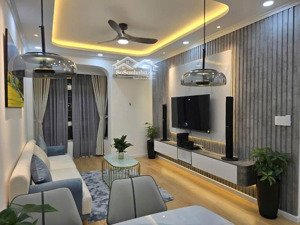 cho thuê chcc d-homme, q6, ntcb giá 14tr, full nội thất giá 18tr, tiện ích đầy đủ, sạch đẹp