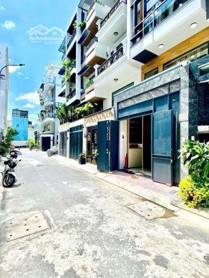 bán nhà nguyễn tư giản p. 12 gò vấp nhà 5 tầng thang máy, gara ô tô, đường 8m full nội thất cao cấp