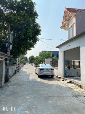 bán đất tặng nhà cấp 4 còn mới