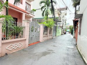 siêu phẩm tây hồ biệt thự sân vườn dt 150m2 x 2tầng mt 8m - lô góc 3 mặt thoáng ngõ ô tô tránh