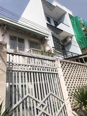 bán nhà 1 trệt 1 lầu tặng 3 phòng trọ đường 14 - hxh - 85m2 - dòng tiền 10tr / 1 tháng - quận 2