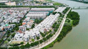 chuyển nhượng căn góc shophouse 2 mặt tiền đường bùi viện dự án elysia compelx city