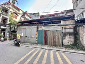 220m kho xưởng phường Hoàng Văn Thụ cần cho thuê, đất sổ đỏ chính chủ, giá 20tr/th