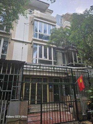 bán nhà mặt phố xuân phương 98 m2, mt 5m; giá 31 tỷ; lh phú trần 