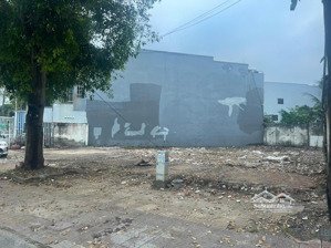 bán bằng giá vay ngân hàng nền cách chợ phú thứ 300m (chợ 586 cần thơ)