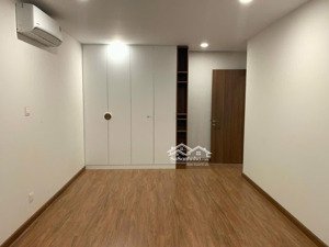 chính chủ cho thuê căn hộ discovery complex 150m 3pn2wc đồ cơ bản giá 21tr trống 