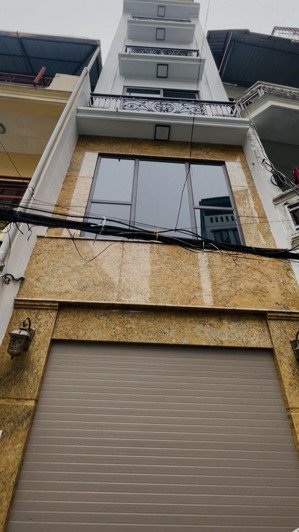 siêu phẩm 6 tầng 50 m2 hoàng như tiếp 40m ra hồng tiến 12 tỷ