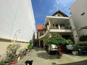 chính chủ bán biệt thự mặt tiền vip -550m2, ngang 1tm, tân sơn nhì, tân phú, nhỉnh 50 tỷ