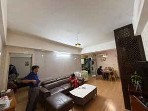 cần bán căn hộ tòa 131 trần phú 94m 2 ngủ 6 tỷ