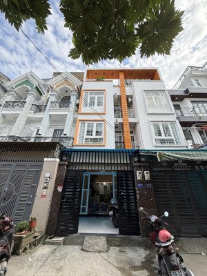 bán gấp nhà riêng tại thạnh xuân 22, 5,98 tỷ, 60,8m2, 4pn, 5wc, nội thất cơ bản