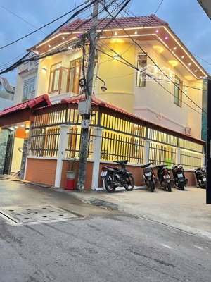 bán nhà đẹp 9m x 13m .đúc kiên cố 2 tấm hẻm ô tô đường thới an 16, phường thới an.quận 12