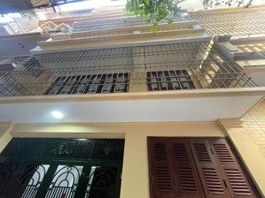 nhà riêng ngõ phố định công gần cầu định công dt45m2x4,5t giá 14tr có tl.
