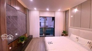 chính chủ cần bán gấp nhà nguyễn văn cừ dt 55m2, 5 tầng, mt4.3m, tặng nội thất, ô tô vào nhà