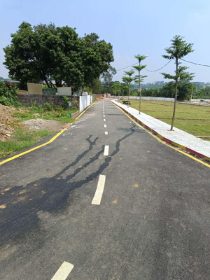 bán nhanh lô đất đẹp trung tâm phú cát giá 2.4 tỷ