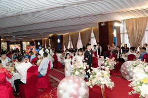 bán tập thể ngõ 120, hoàng quốc việt, cầu giấy: 120m2, 4 ngủ, 2 bếp, 2 vệ sinh, giá: 5,45 tỷ