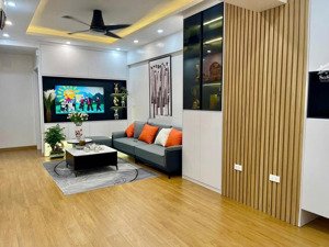 chính chủ bán căn 3 ngủ 2 vs full đồ giá rẻ