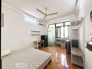 cho thuê căn hộ 25m2 cửa sổ giặt riêng full nt nuôi pet đối diện việt nam quốc tự cầu vượt 3/2 q10