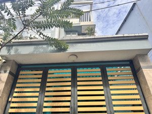 bán nhà tại ngô thì nhậm, dĩ an, bình dương giá 5,75 tỷ, 84m2, bao đẹp