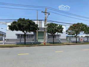 cho thuê kho xưởng 4.500m2, trong kcn tân tạo, bình tân, giá: 420tr/tháng, pccc tự động