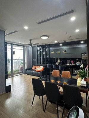 em minh ngọc cần bán căn góc 123m2_4pn cực hiếm tại vinhomes gardenia. cam kết ko ảo.lh 094668959ba