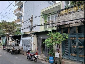 nhà mặt tiền 8m, kinh doanh gần aeon tân phú (4 x 20m) 1 lầu đúc, đs6 thông đs5, ql1a, nhỉnh 6 tỷ