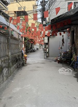 chính chủ bán gấp nhà phố vĩnh hưng , gần mặt phố , ngõ rộng , sẵn nội thất