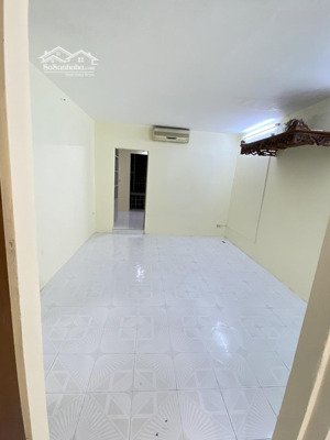 căn hộ chính chủ tầng 5 khu tập thể thành công quận ba đình