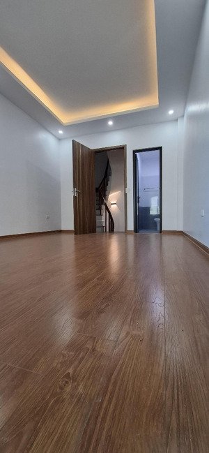 siêu phẩm! nhà đẹp đón tết! lô góc liên mạc 31,5m2, 5 tầng gần trường học các cấp, chợ