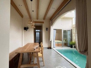 cho thuê nhà 4pn khu fpt, có hồ bơi, full nội thất