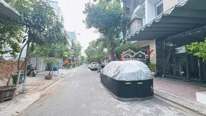 bán nhà 3 tầng full nội thất sang trọng mặt tiền đường hoà minh - liên chiểu