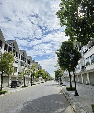 chính chủ bán gấp_giá căt lỗ lk hinode royal park. 100m2 chỉ 15tỷ5. lh:0946689593