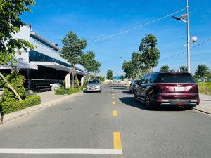 xây nhà đón tết sở hữu đất nền long an giá chỉ 25 triệu/m!