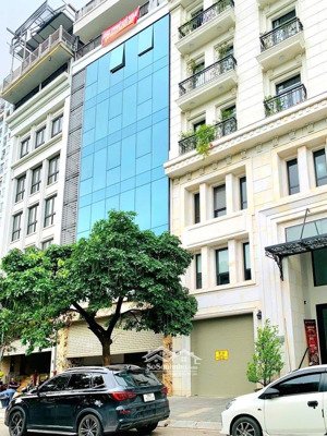 bán gấp . siêu phẩm toà nhà building xuân la . 9 tầng 1 hầm . 250m . kinh doanh . dòng tiền khủng