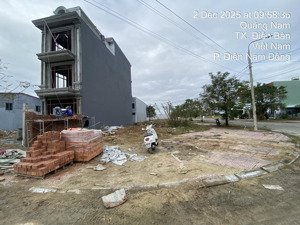 khu phố chợ lai nghi (có sổ): bán lô góc 2 mặt tiền; dt 256 m2; thông đường an dương vương.