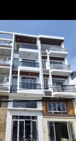bán nhà đẹp 5 tầng, thang máy xịn, hẻm ô tô 8m, gần aeon tân phú và trung tâm, 4pn, vào ở đón tết