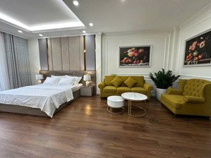 chị gái em cần bán gấp nhà 7 tầng full nội thất xịn sò, sát tòa chung cư victoria văn phú hà đông