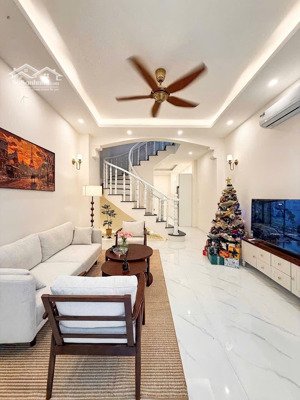 chỉ 9.2 tỷ 48m2, 4 tầng quận 3 - lý chính thắng, kỳ đồng - nhà mới đẹp full nội thất ở ngay