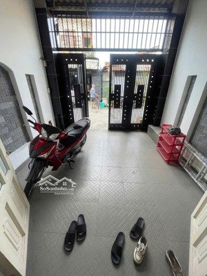 3 tầng - hẻm xe tải - sát ngã tư gò mây - chỉ 5 tỷ hơn - giáp eaon tân phú - lê trọng tấn.
