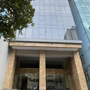 bán toà văn phòng 330m2 tại quận đống đa - mặt tiền 9m - 8 tầng 1 hầm - chỉ 130 tỷ