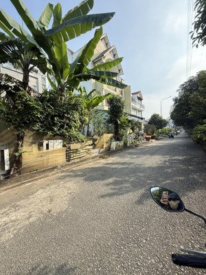 còn 1 lô siêu rẻ khu biệt thự phú nhuận q12 gần nhà cô mailisa