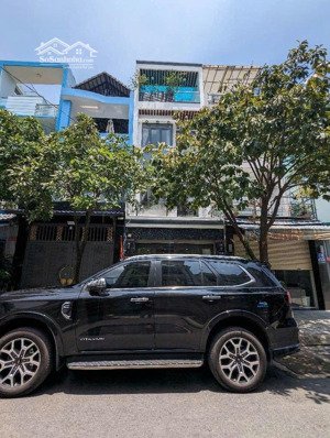 kpl đồng bộ, nhà 4 tầng 64m2, đường nhựa 8m + vĩa hè 4m, sát mt đường huỳnh tấn phát, nhà bè quận 7