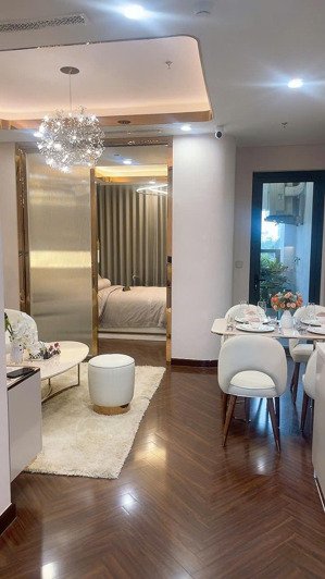 duy nhất còn 1 căn hộ 1 ngủ 40m2 tại golden crown hải phòng