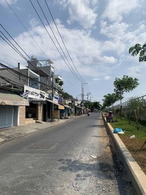 bán nhà 45m2 - 2 tầng - 3pn - gần trung tâm - nhà nở hậu đẹp - mễ cốc phường 15 quận 8 - nhỉnh 3 tỷ